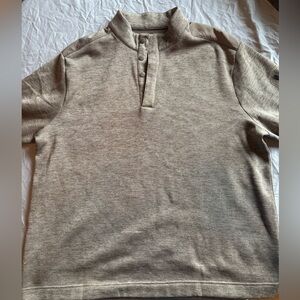 Greg Norman Collection Tan Polo Shirt, pull over new without tags. XL